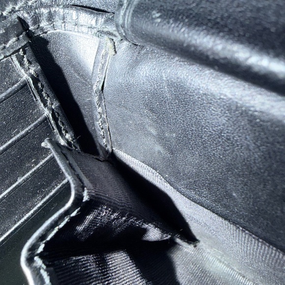 Gucci GG Kingsnake Monogram Bifold Wallet - Picture 9 of 10